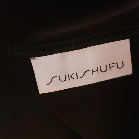 Sukishufu made in England asymmetric velvet blouse size XS-S NWOT - Picture 6 of 7